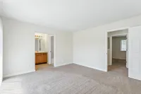 Arbor - Bedroom 1