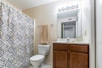 Ivy Loft - Bathroom