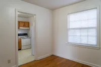 Bungalow - Dining Room