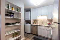 Dakota - Kitchen