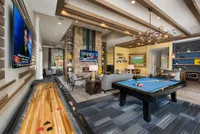 Leasing Center