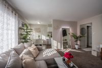 Walt Model - Living Room