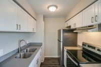 Maya - Kitchen