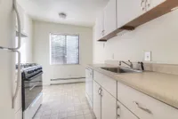 Cardinal - Kitchen