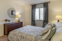 Robin - Bedroom