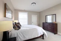 Rainer - Bedroom