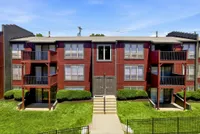 Eagles Eyrie Apartments