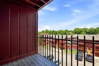 Roost - Balcony 1