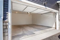Blackburn - Garage