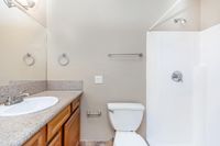 3 bed 2 bath interior