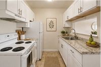03_kitchen_staged(1) (1)