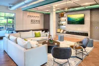 Amenity Lounge