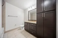 Bright, Modern Bathrooms