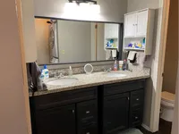 CS105 bathroom2