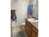 HC14 bathroom