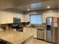 CH8 kitchen1