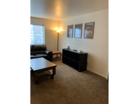 DV7 living room2