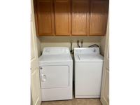 Ken1 laundry room