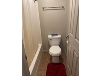 lanai b2 bathroom2