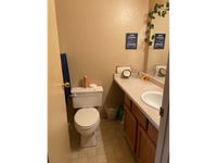 OM309 bathroom1