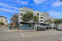 City Villas w Dog Park