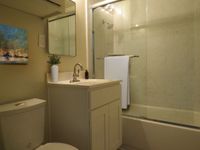 1 Bed 1 Bath