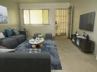2 Beds 1 Bath