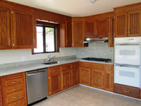 560 Juana - Kitchen