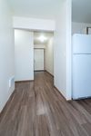 3 Bedroom Walkway