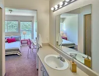 Bedroom & vanity