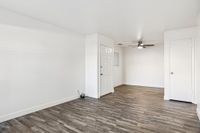 Interior 2x2