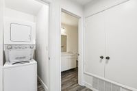 Interior 2x2