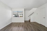 12-web-or-mls-403-425 Junction Ave 109A-S1807-010