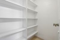 27-web-or-mls-Wisteria St 10-S1807-025