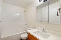 2x1 R Bathroom