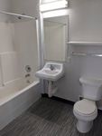 Unit #5 - Full Bath