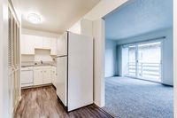 2x1 Kitchen/Living
