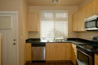 1931 Hilyard St - Kitchen