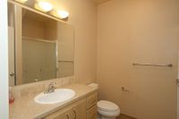 1931 Hilyard St - 1st Full Bath