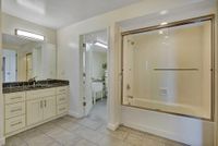 2x2 Bathroom