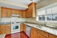 2x2 Kitchen
