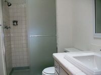 2x2 Bathroom