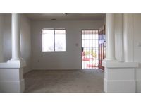 4x1 Living Room
