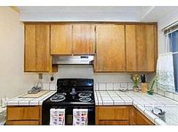 2x2 Kitchen