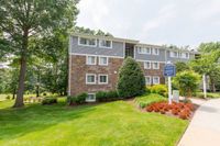 Oakland Hills Apartments