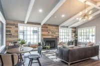 Clubroom at Steepleway Downs Apartments