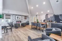 Clubroom at The Retreat at Stillmeadow