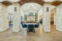 Community-Style Coworking Space