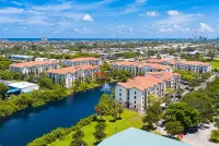 Modern Apartments in Pompano Beach