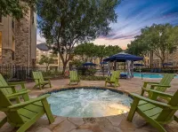 Resort-Style Pool and Spa